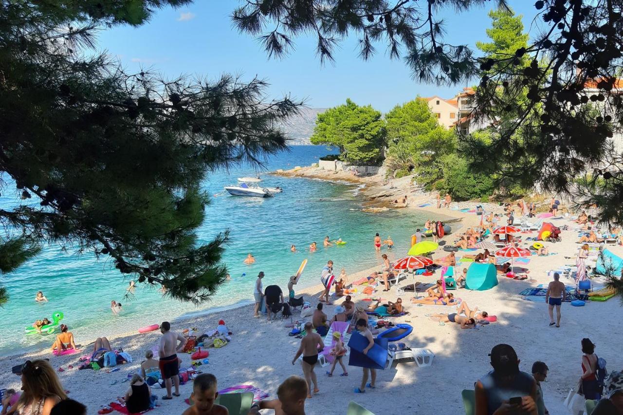 Apartments With A Parking Space Postira, Brac - 18472 Εξωτερικό φωτογραφία